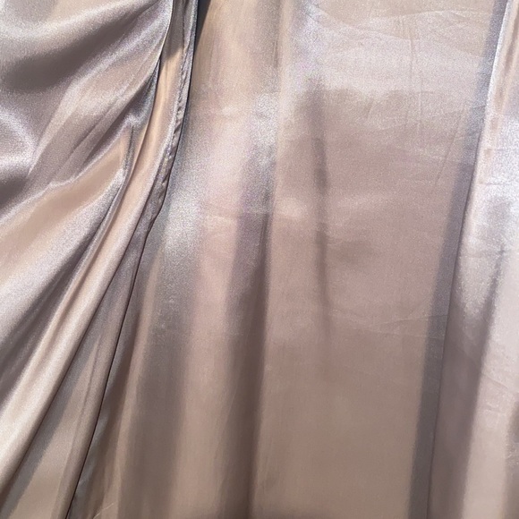 H&M Woman taupe color Faux fur coat size 10 . - Picture 7 of 8